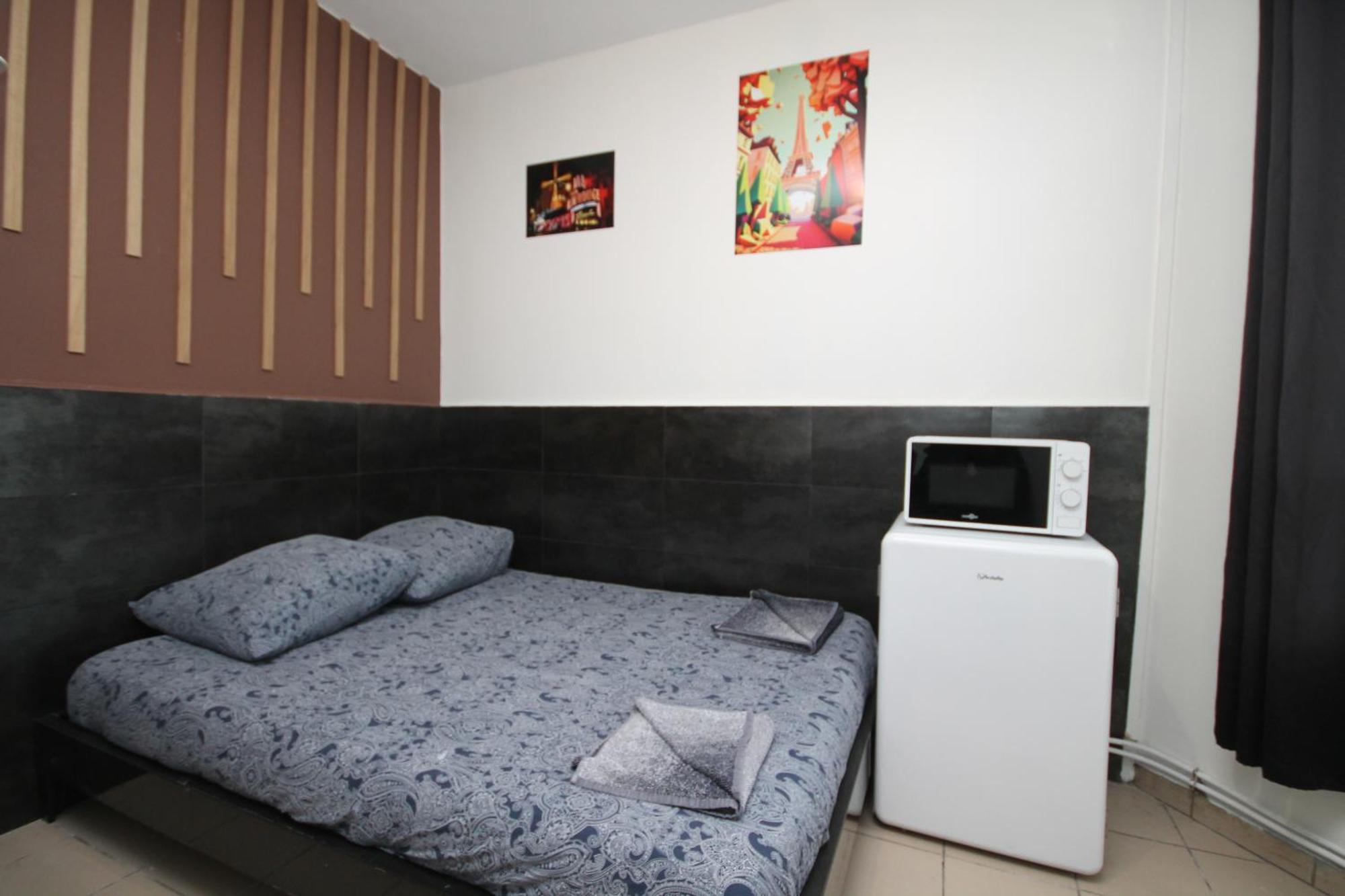 09 - Chambre Proche Paris Et Transports Avec Tv Wifi Saint-Denis  Exterior photo